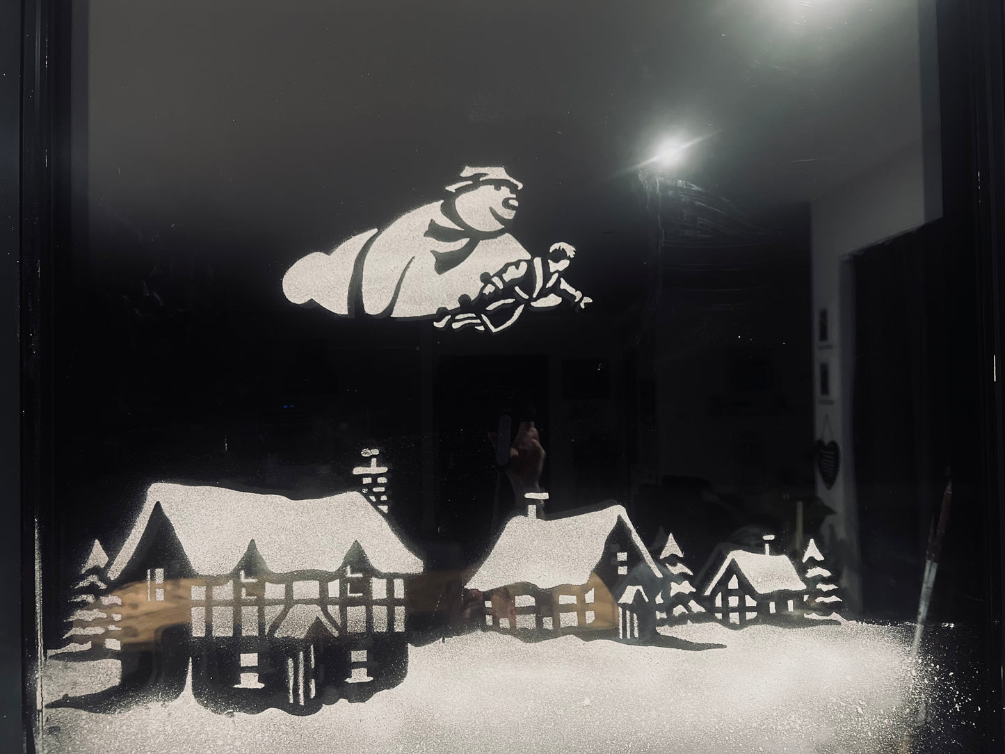 
                  
                    The Snowman© Reusable Window Stencil
                  
                